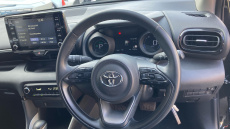 Toyota Yaris 1.5 Hybrid Design 5dr CVT Hybrid Hatchback